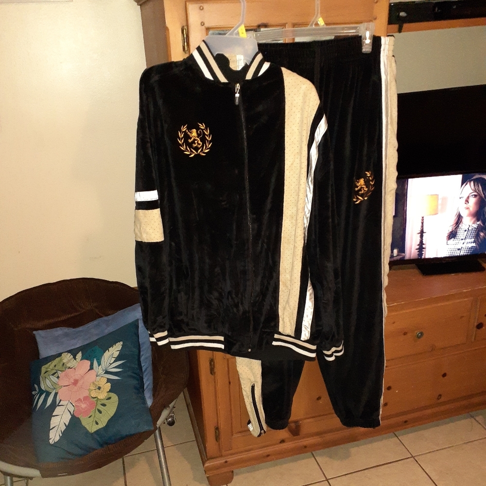 Mens Cross Zone USA Jogger Outfit Large